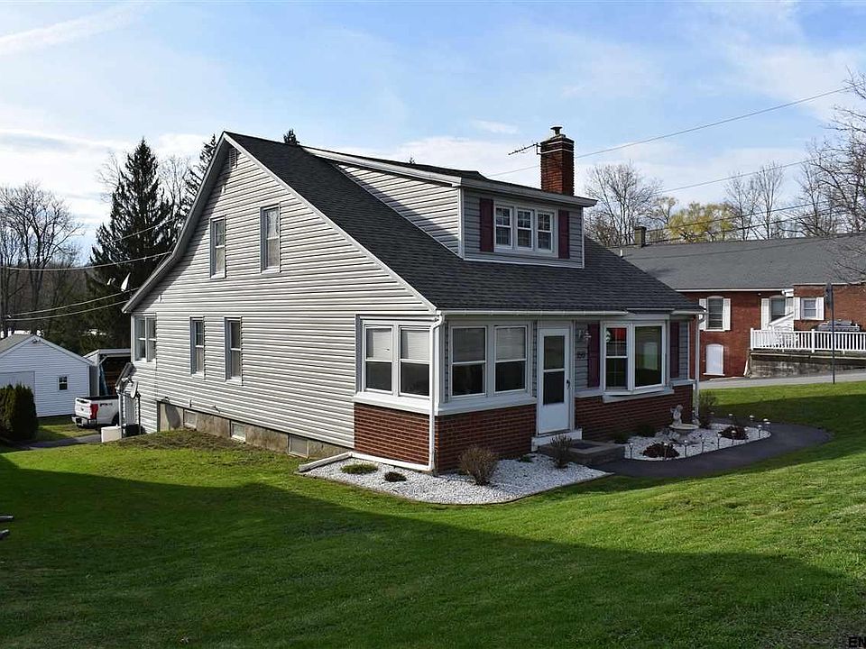 259 Hudson Ave, Mechanicville, NY 12118 Zillow