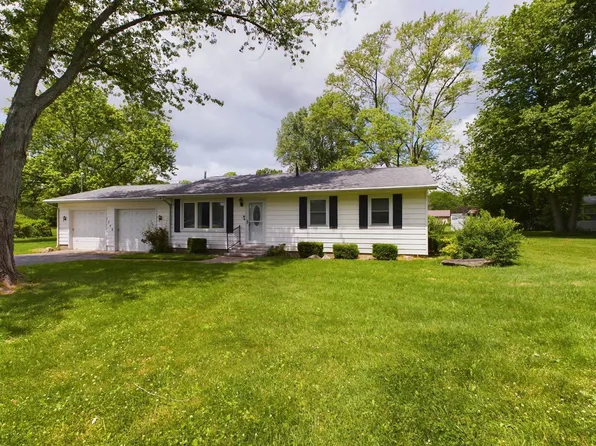 1240 Ash St, Huntington, IN 46750