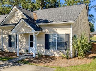7360 Suncatcher Dr, Hanahan, SC 29410