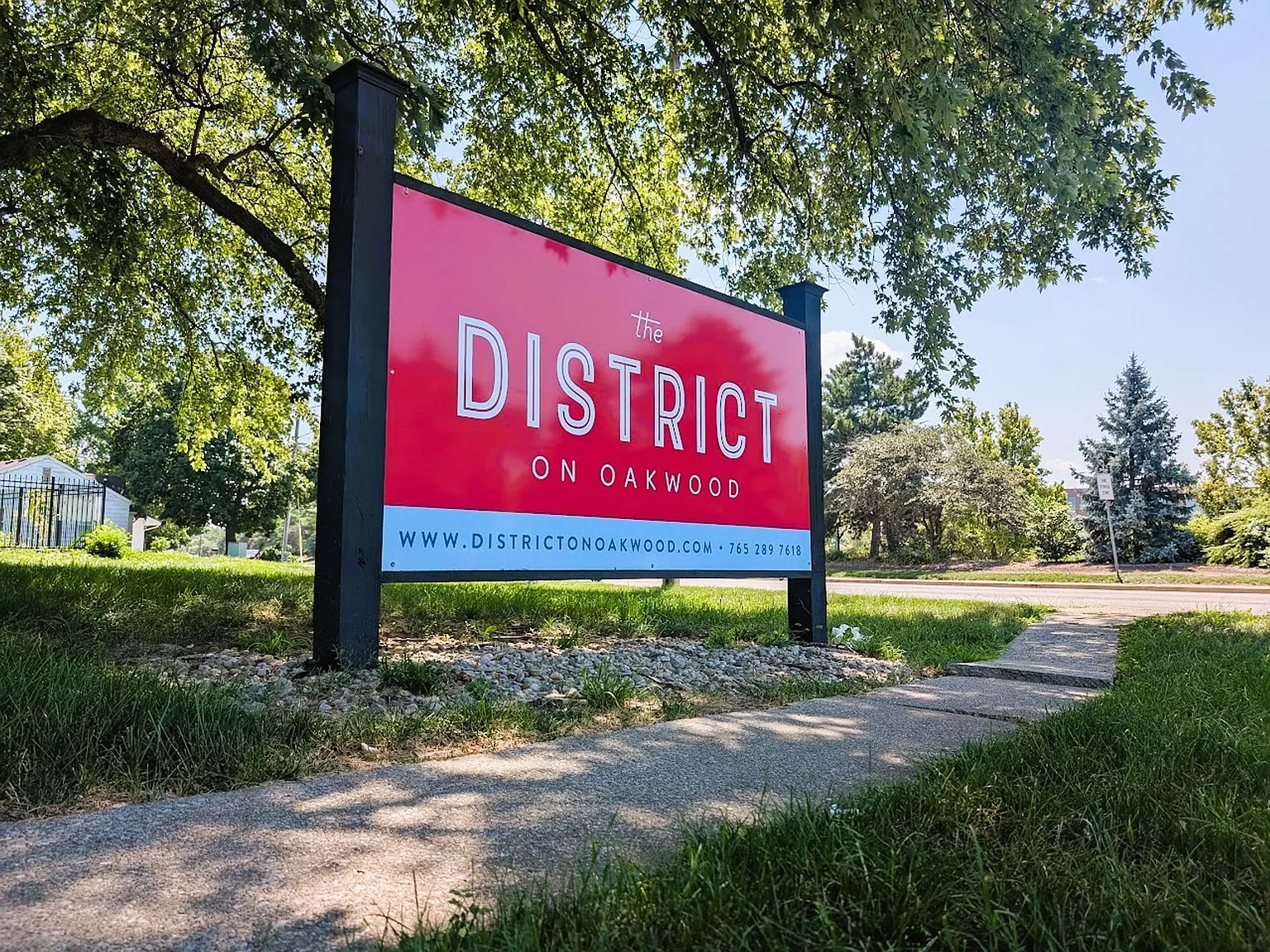 District on Oakwood - Northside Apartments — Photo 4