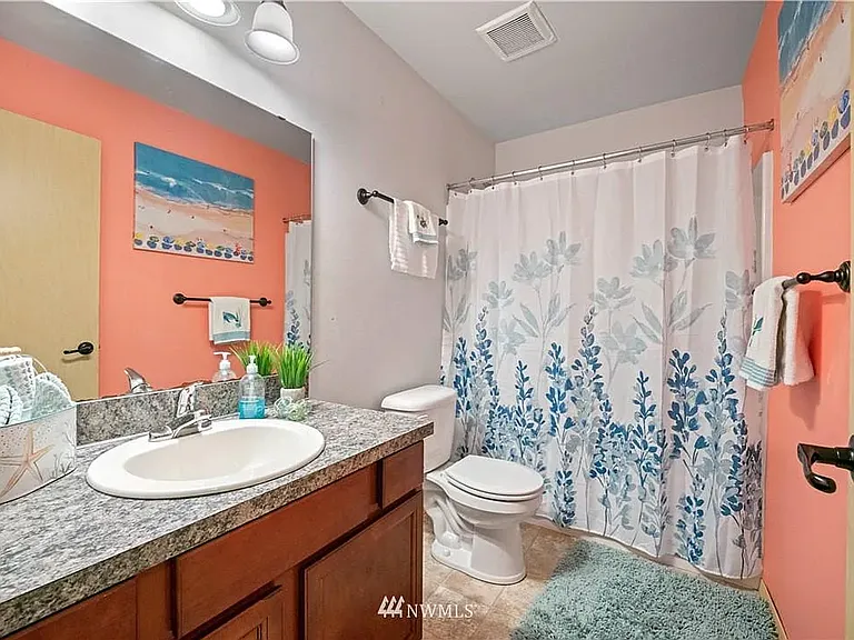 1017 W Main St #C101 — Photo 26