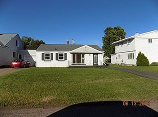 2002 Washington Ave, Ishpeming, MI 49849