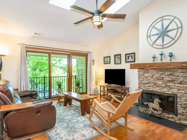 239 English Pl #239, Bernards Twp., NJ 07920