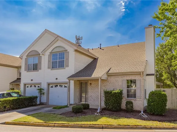 5053 Heathglen Cir, Virginia Beach, VA 23456