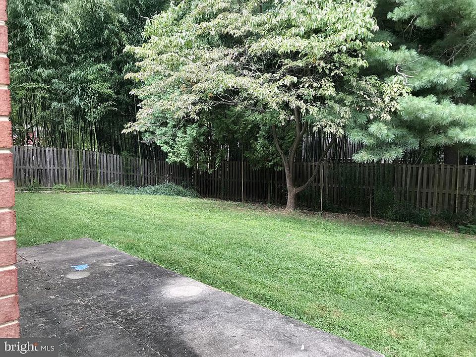 2nd image of 807 S Belgrade Rd