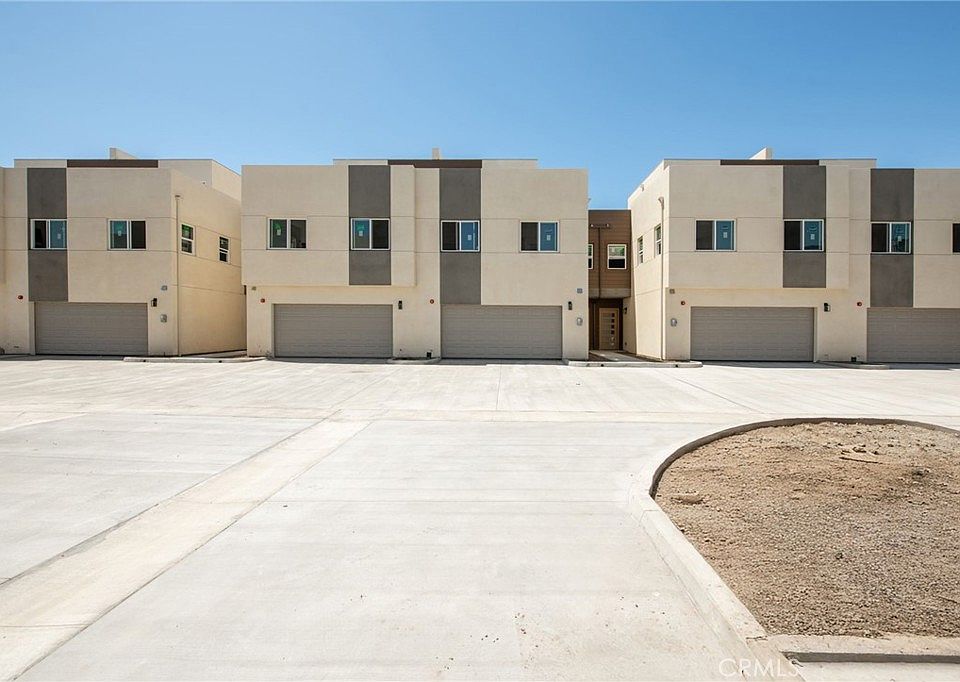 1st image of 1018 W 223rd St #4
