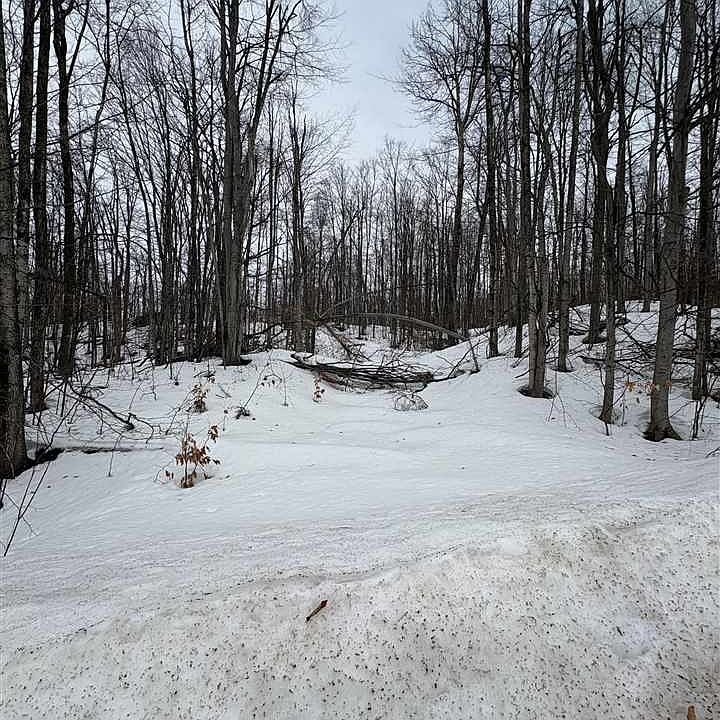 1st image of 319 Beaux Rivages Dr