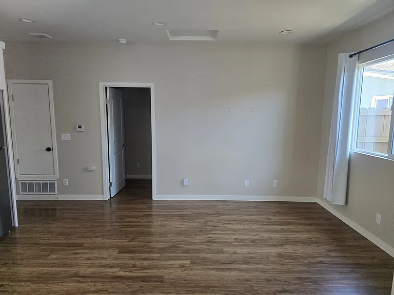 9022 Marlene Ave #B — Photo 17