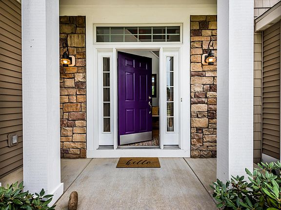 2nd image of 2812 Sanctuary Dr