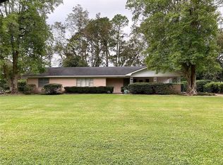 5608 North Dr, Alexandria, LA 71301