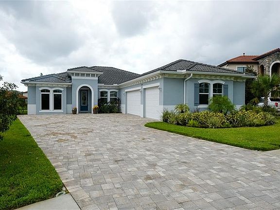3rd image of 2618 Grand Lakeside Dr