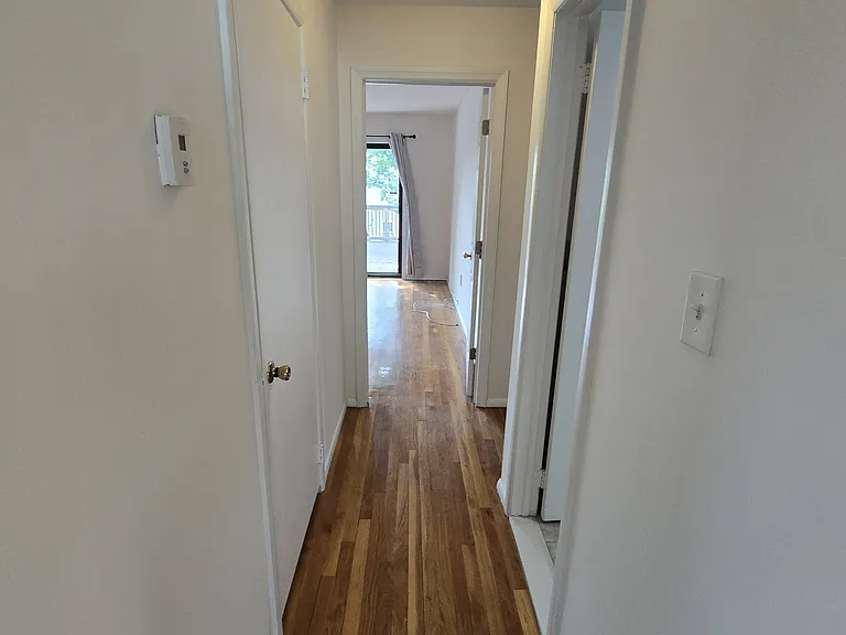 90 Harvey Ave #1 — Photo 9