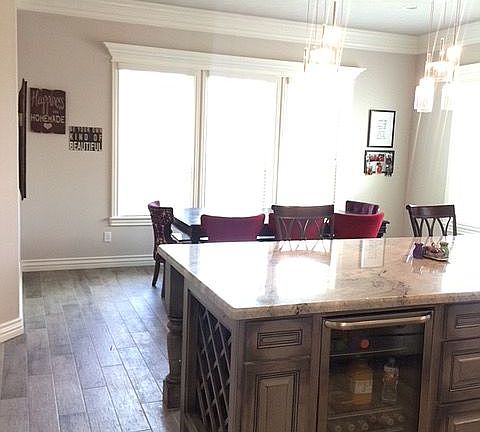 4th image of 4414 Odell Ln