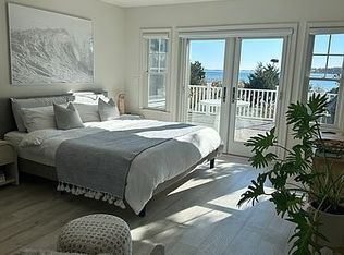 4 Mohawk Rd, Hampton Bays, NY 11946