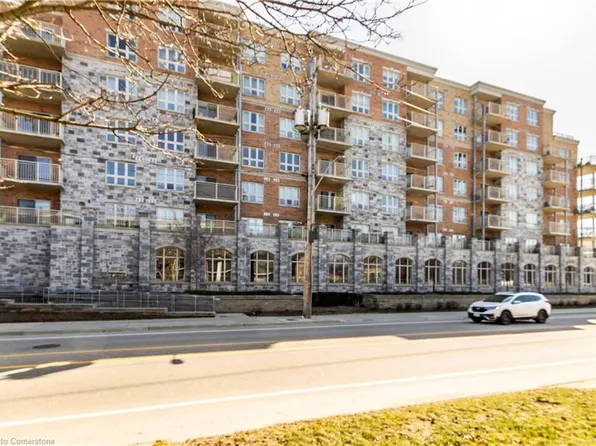 155 Water St S #314, Cambridge, ON N1R 3E3
