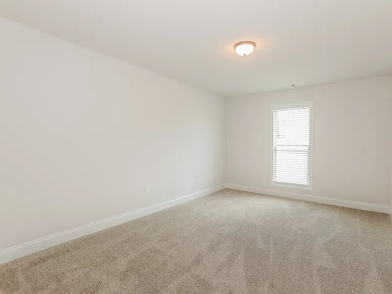 128 Heartland Cir — Photo 14