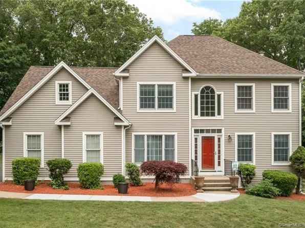 76 Brownstone Drive, Southington, CT 06489