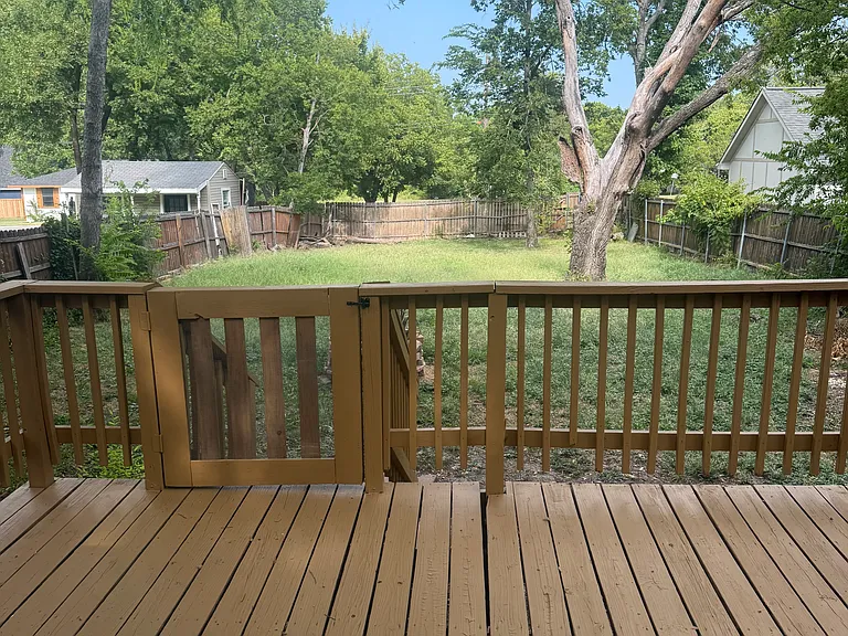 609 S Fannin St — Photo 22