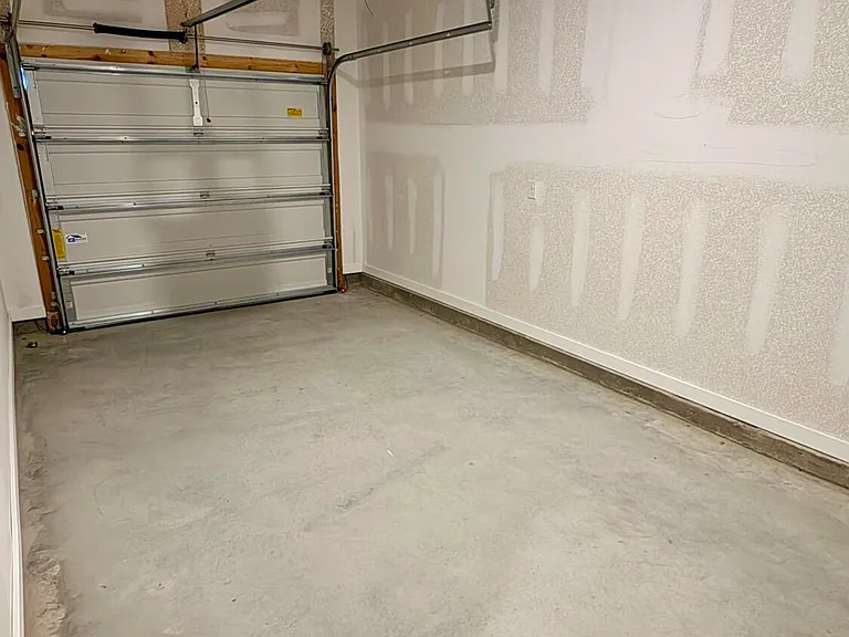 13 S Main Deck Dr — Photo 27