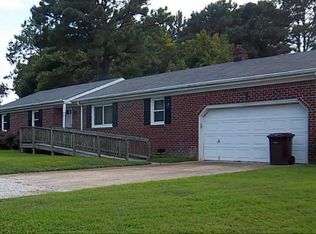 1200 Hillwell Rd, Chesapeake, VA 23322