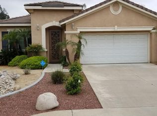 28627 Kristin Ln, Highland, CA 92346