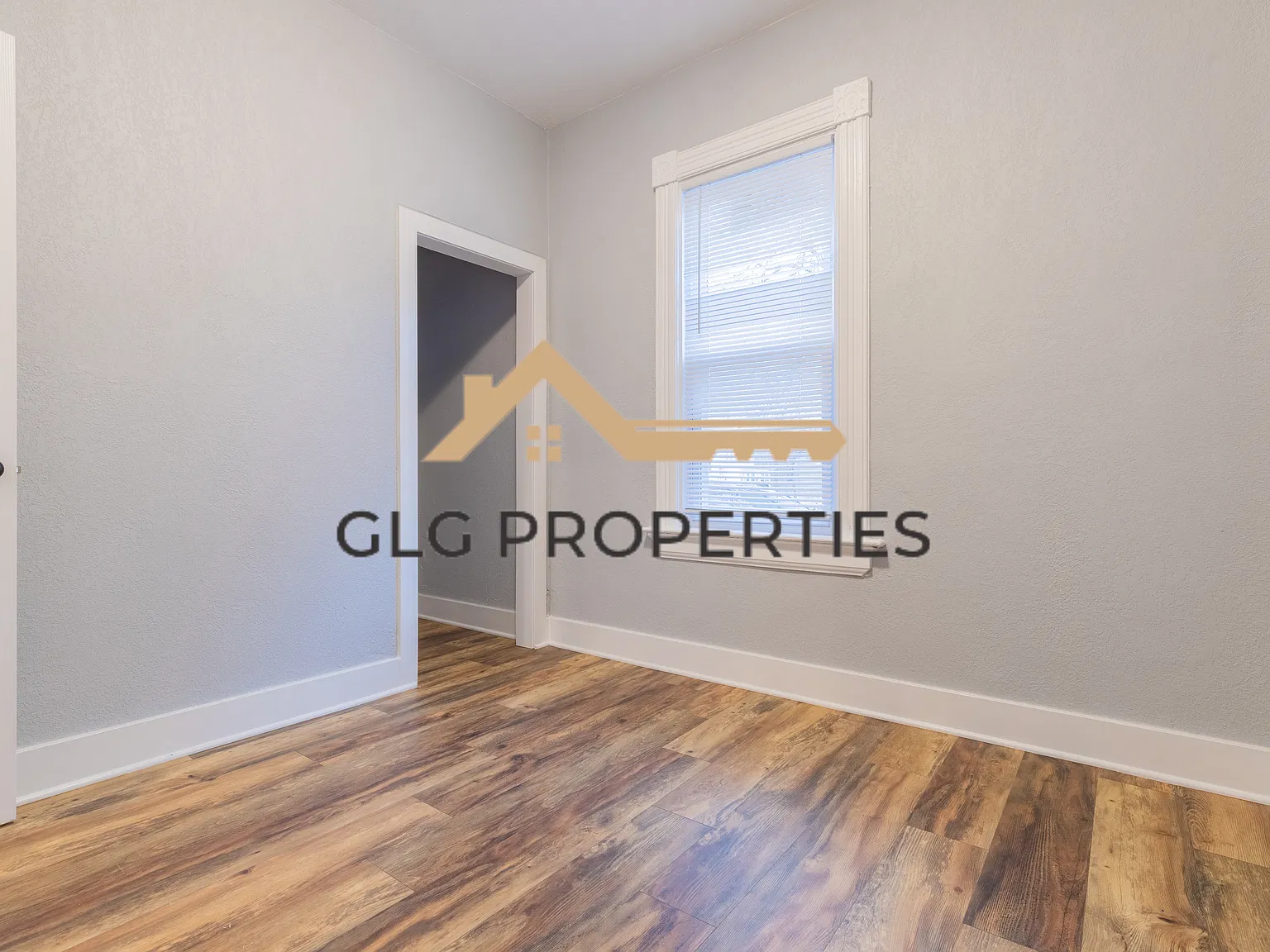 2 bed, 900 sqft, $1,625 — Photo 3