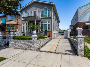 14923 118th St, South Ozone Park, NY 11420