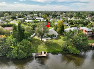 799 NE Emerson St, Port Saint Lucie, FL 34983