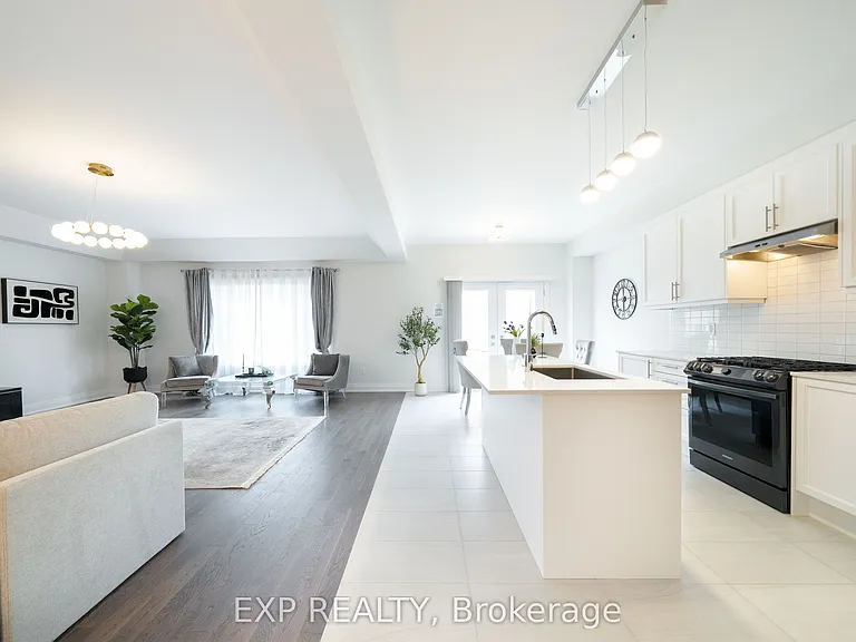 114 Seguin St — Photo 16