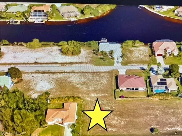 3605 SW 3rd St, Cape Coral, FL 33991