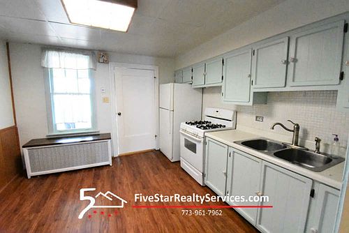 2nd image of 2548 N Rutherford Ave #2