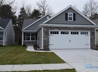 2109 Sunset Creek Dr, Toledo, OH