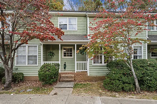 126 Shady Spring Pl Photo 1