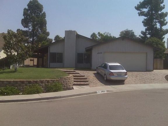 5th image of 17037 Botero Dr