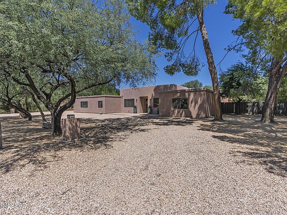 4th image of 12025 E Dry Gulch Pl