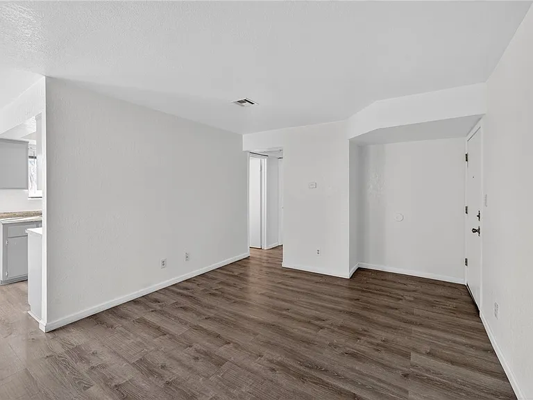 3659 Wendell Ave #C — Photo 12