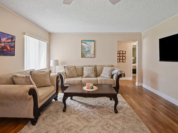 3625 LA AIRES Court #A-1, Greenacres, FL 33463