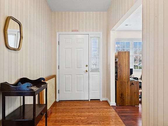 5th image of 103 Bexley Dr