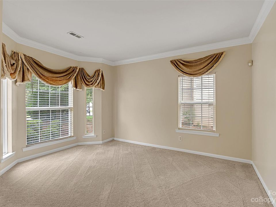 2614 Ashby Woods Dr, Matthews, NC 28105 Zillow