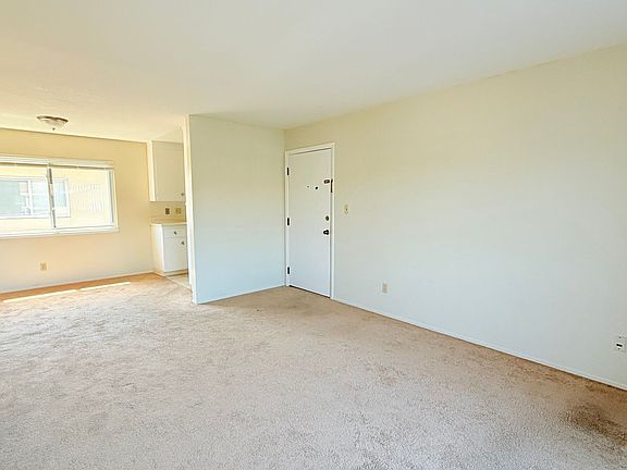3rd image of 2217 Otis Dr #H