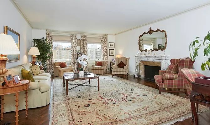 1st image of 31 E 79th St #12E