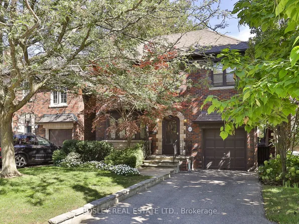 61 Hanna Rd, Toronto, ON M4G 3M8