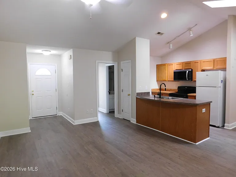 223 Church Hill Ct #223 — Photo 3