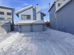 9241 Sea Parrot Cir, Anchorage, AK 99515