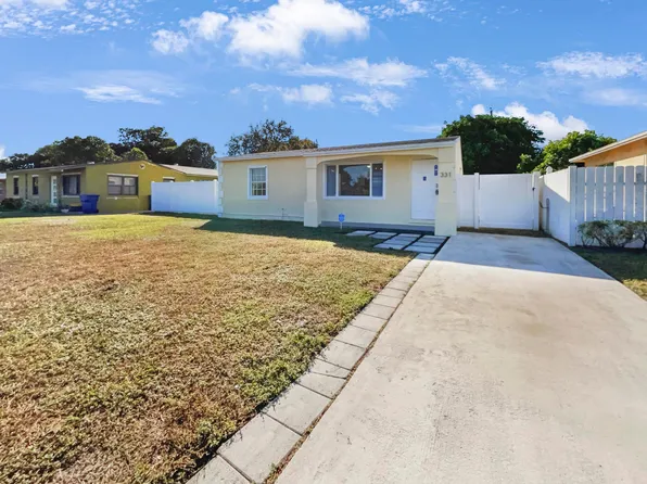 331 W 28th Street, Riviera Beach, FL 33404