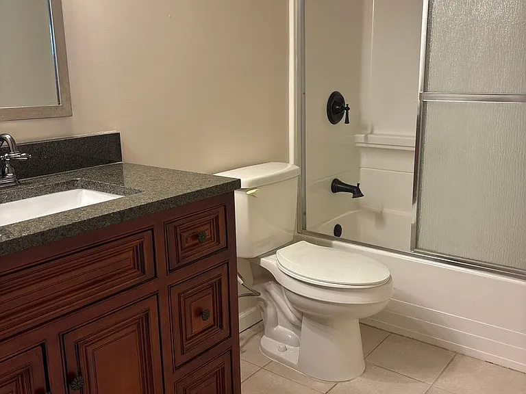 81 Royal Oaks Pl — Photo 11