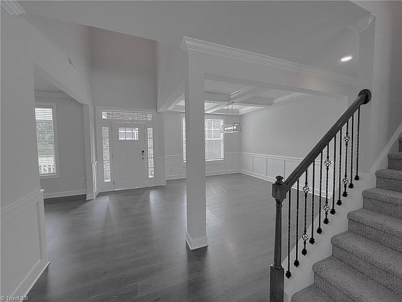 3rd image of 1310 Abington Dr