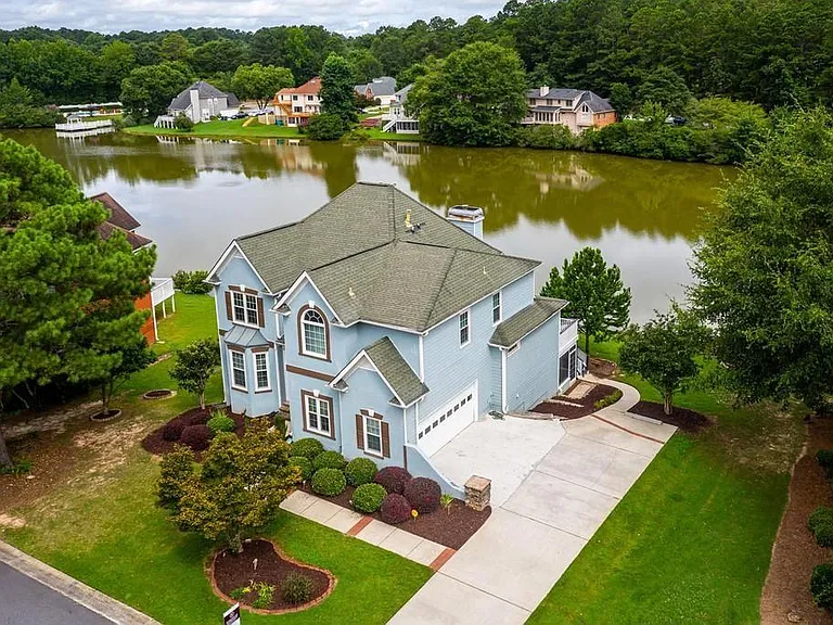 225 Heritage Lake Dr — Photo 9