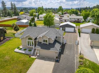 526 E Bridle Trail Rd, Colbert, WA 99005