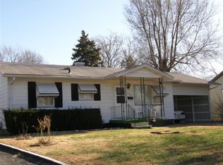 709 Saint Nicholas Dr, Cahokia, IL 62206